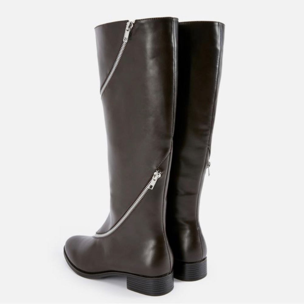Zipper Boot - Picture 2 of 5